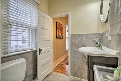 Historic Redstone With Large Backyard, Walk To Csu!
