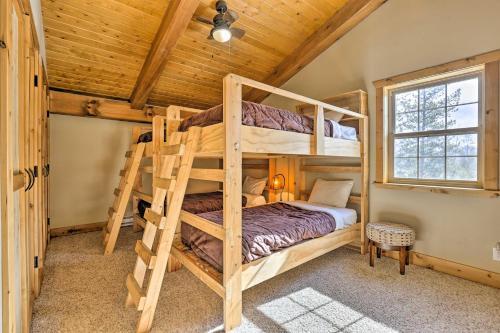 Secluded Cabin With Views 8 Mi To Winter Park!