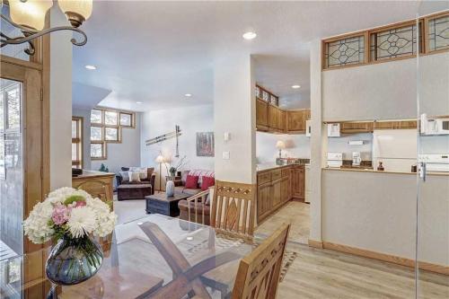 Apartamento River Glen 102a Condo