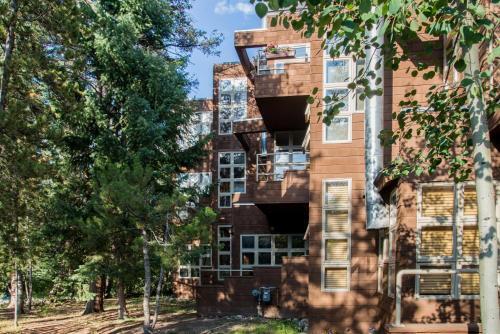 Apartamento Central Frisco Creekside Condo With Hot Tub Access!