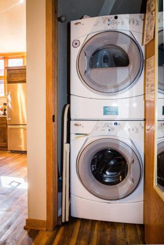 Apartamento Central Frisco Creekside Condo With Hot Tub Access!
