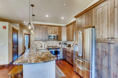 Boulevard Bend P1 By Book By Owner