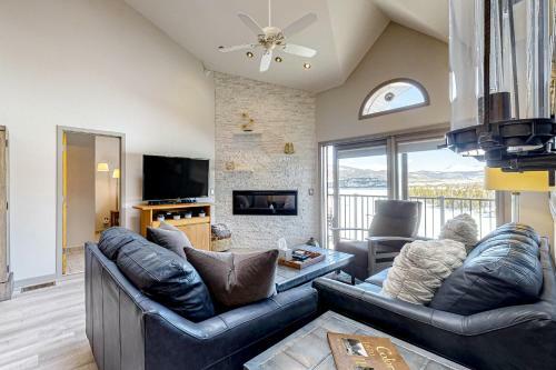 Lakeview Retreat