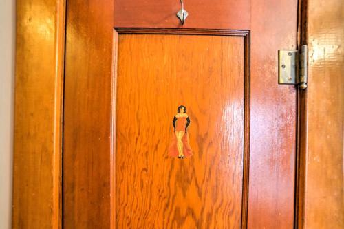 1942 Train House Walk To Cmu, River And Downtown!