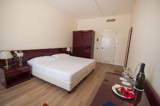 Blu Hotel Kaos