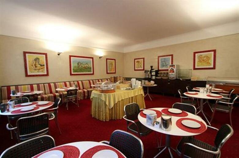 Club Hotel Milan(.)
