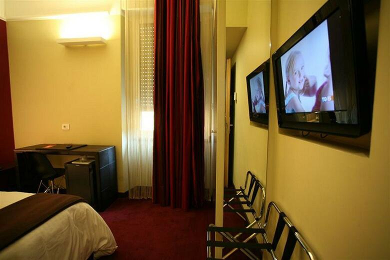 Club Hotel Milan(.)