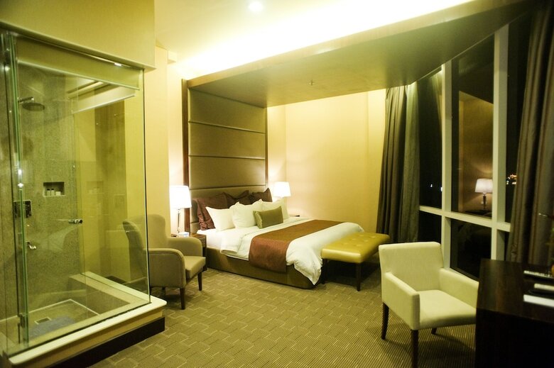 Goldberry Suites And Hotel