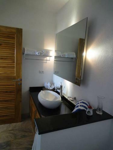 Hotel Salamangka Beach And Dive Resort