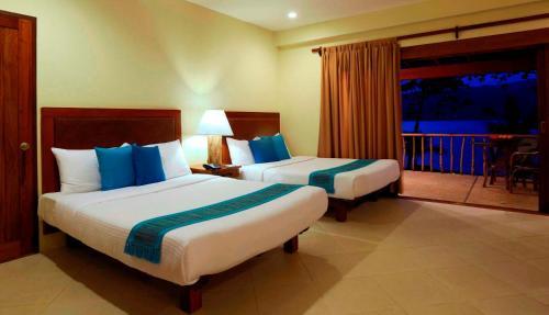 Hotel Sumilon Bluewater Island Resort