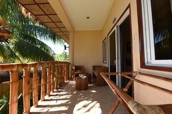 Hotel Thalatta Resort