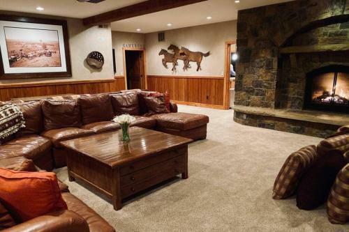 Meadowview Mountain Lodge
