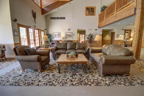 Hidden River Lodge 5943