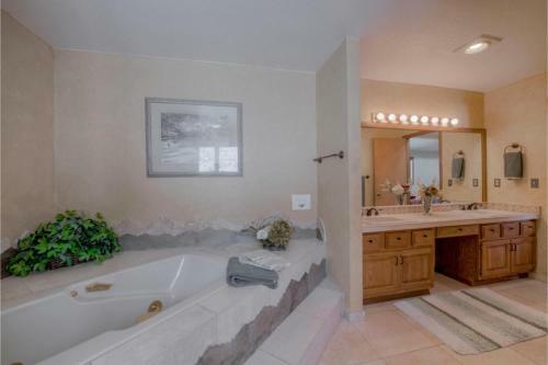 Apartamento A-enc18 By Book By Owner
