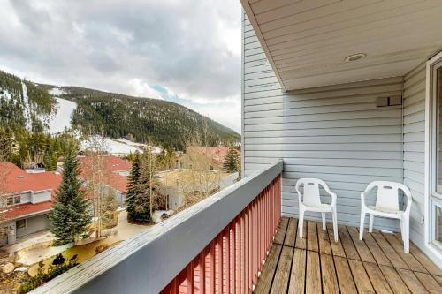 Liftside Condominiums 301