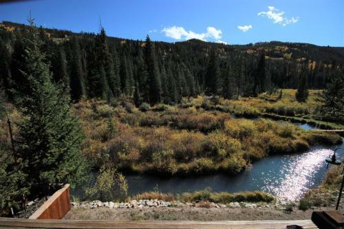 Mill Creek 72
