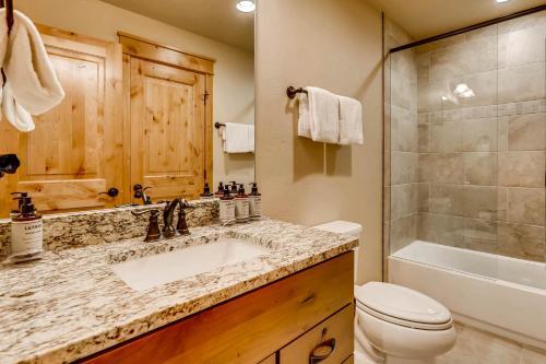 Three-bedroom Townhouse