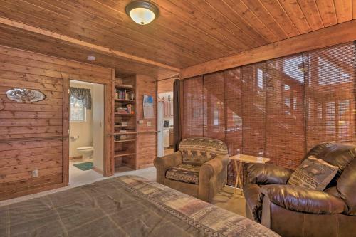 Secluded Hilltop Hideaway With Deck And Mountain Views!