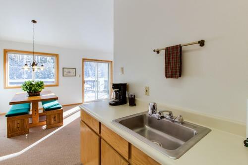 Elephant Mountain Cabin At Filoha Meadows