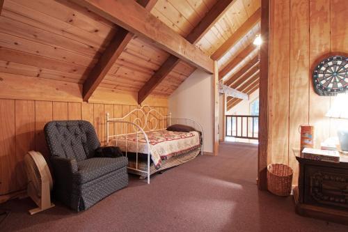 Rustic Cabin Delight