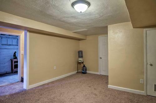 Pueblo House By Riverwalk, 2 Miles To Fairgrounds!