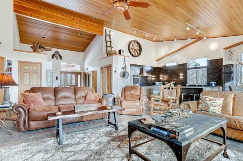 122 Kings Court By Book By Owner