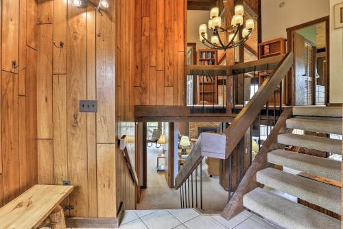 Luxury Silverthorne Home - 3 Decks, Mountain Views