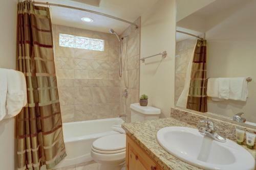 Cutty Sark Court #1 3br Mountain Views Townhouse