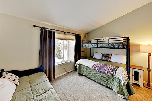 152robid Townhouse