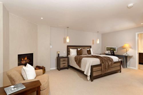 Shadowbrook 104