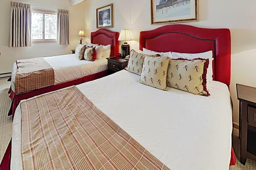 Timberline Condominiums 2 Bedroom Unit B2d