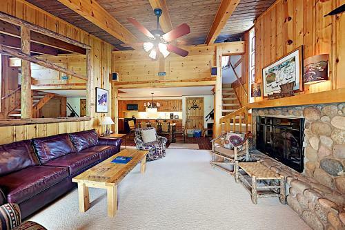 Timberline Condominiums 2 Bedroom Loft 2 Bath Unit D3h