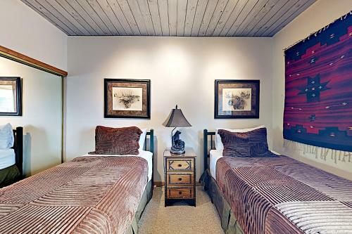 Timberline Condominiums 2 Bedroom Unit A1d