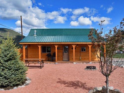 Mountain View Cabin
