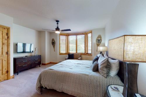 Torian Plum Creekside II