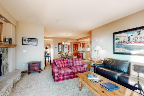 Torian Plum Creekside II