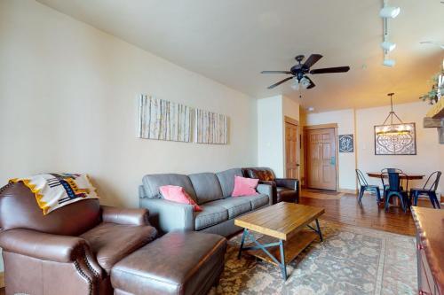 Eagle Ridge Lodge II