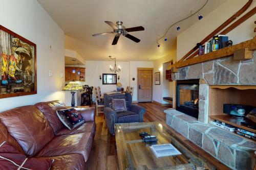 Eagle Ridge Lodge II