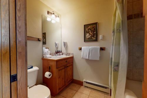 Eagle Ridge Lodge III