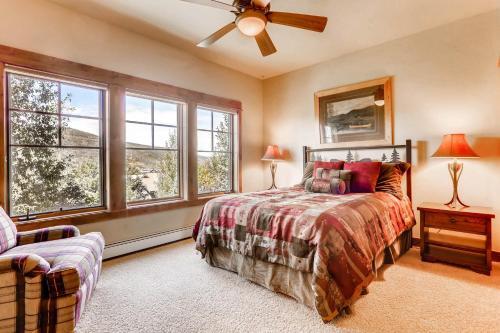 Eagle Ridge Lodge III