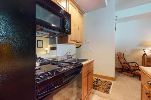 Eagle Ridge Lodge III