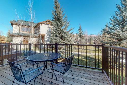 Eagleridge Townhomes 1444