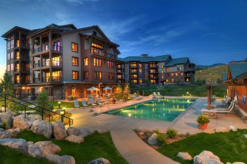 Trailhead Lodge 4117