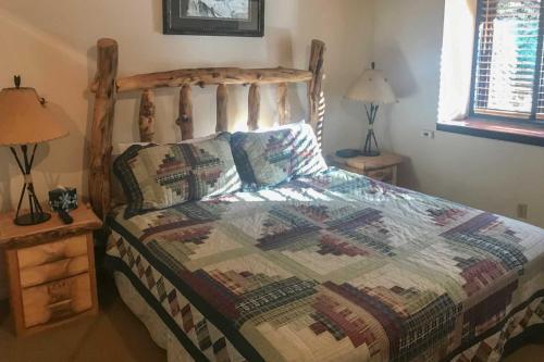 Steamboat Townhome With Spa And Pool By Shuttle!