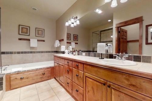 Eagleridge Townhomes 1435