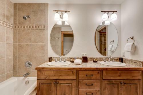 Steamboat Townhouse 1436