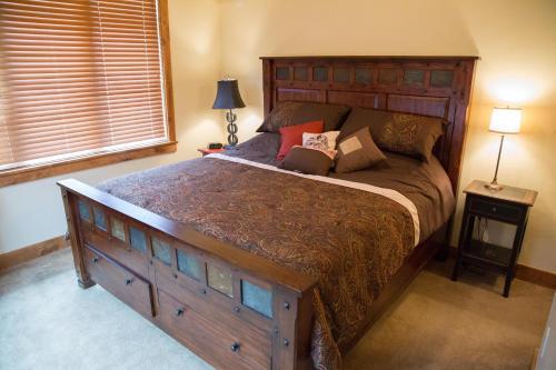 Apartamento Upscale Steamboat Springs Condo With Deck And Views!