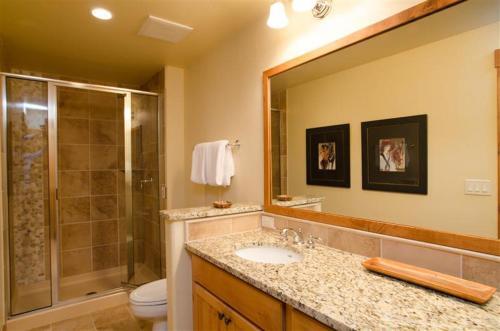 Apartamento Upscale Steamboat Springs Condo With Deck And Views!