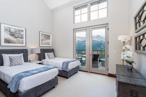 Cassidy Ridge Condos