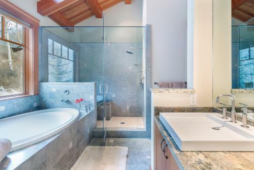Grand Vista By Exceptional Stays